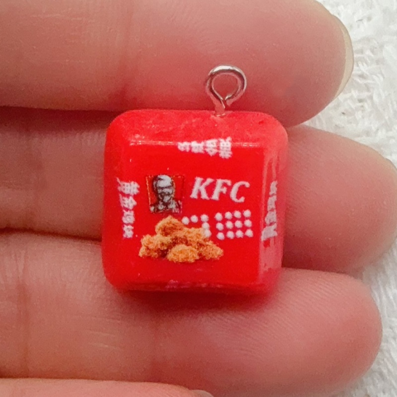 10 peças de chaveiros de resin - Party Games Birthday avaliação e preço
